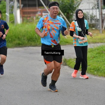 Runner Photo 8183938