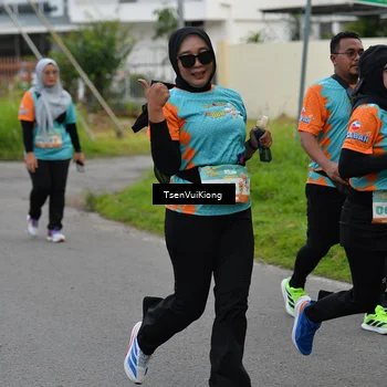 Runner Photo 8184007