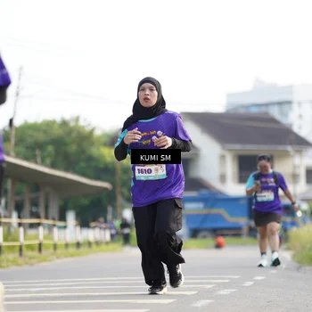 Runner Photo 8184030