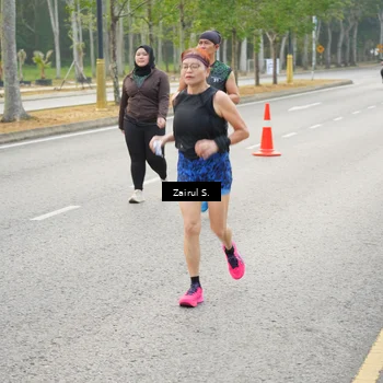 Runner Photo 8184035