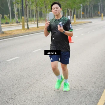 Runner Photo 8184100