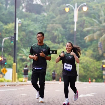Runner Photo 8184234