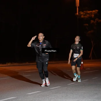 Runner Photo 8184257