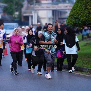 Runner Photo 8184262
