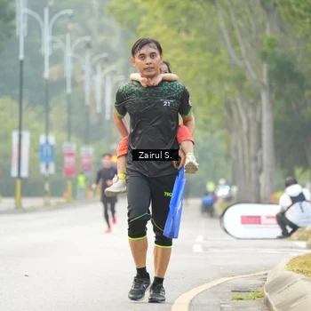 Runner Photo 8184282