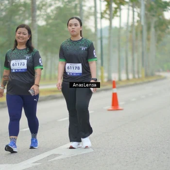 Runner Photo 8184302