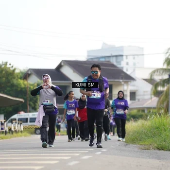 Runner Photo 8184356