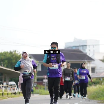 Runner Photo 8184364