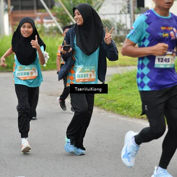 Runner Photo 8184408