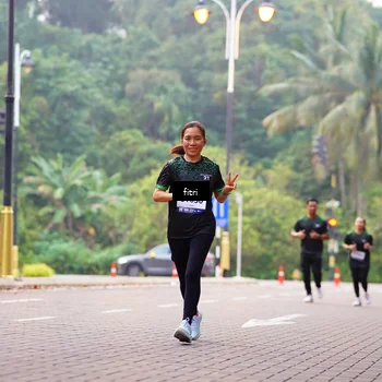 Runner Photo 8184413