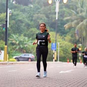 Runner Photo 8184414