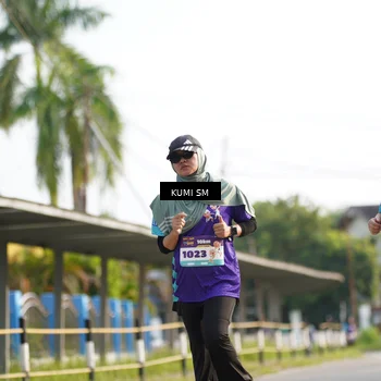 Runner Photo 8184465