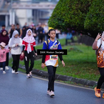 Runner Photo 8184487