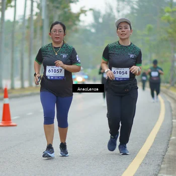 Runner Photo 8184648