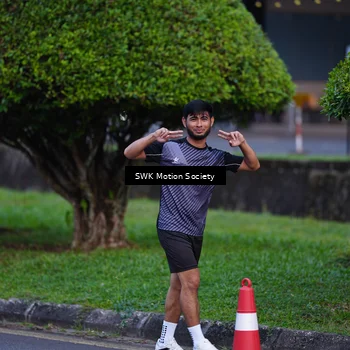 Runner Photo 8184673