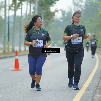 Runner Photo 8184822
