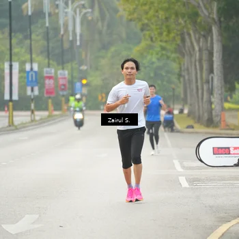 Runner Photo 8184905