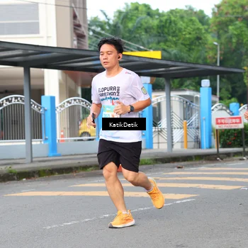 Runner Photo 8184908