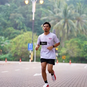 Runner Photo 8185010