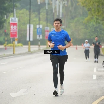 Runner Photo 8185012