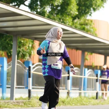 Runner Photo 8185021