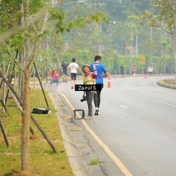 Runner Photo 8185027