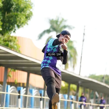 Runner Photo 8185074