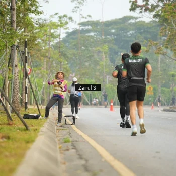 Runner Photo 8185097