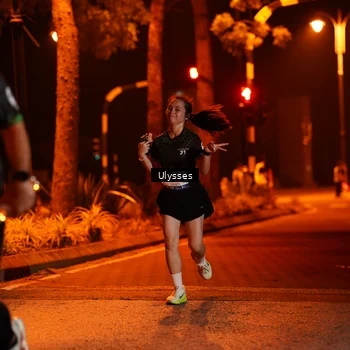 Runner Photo 8185102