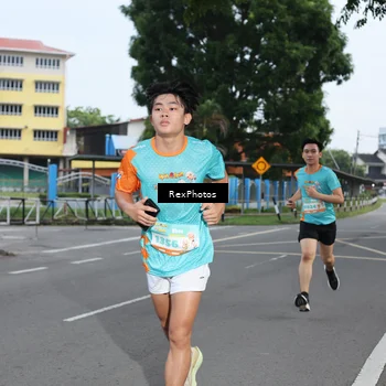 Runner Photo 8185122