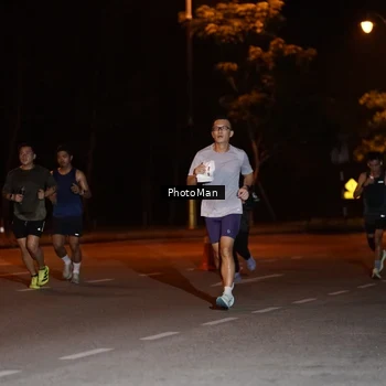 Runner Photo 8185158