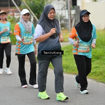 Runner Photo 8185179