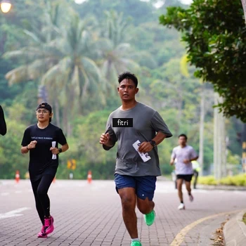 Runner Photo 8185194