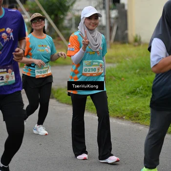 Runner Photo 8185241