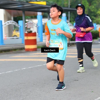 Runner Photo 8185291