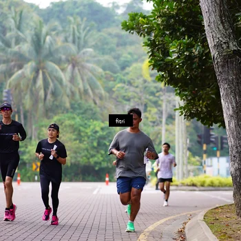 Runner Photo 8185324