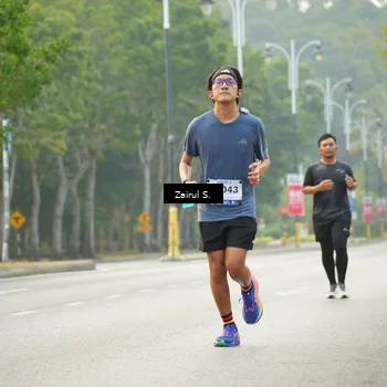 Runner Photo 8185339