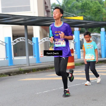 Runner Photo 8185387