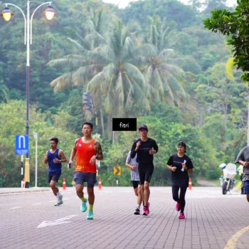 Runner Photo 8185394