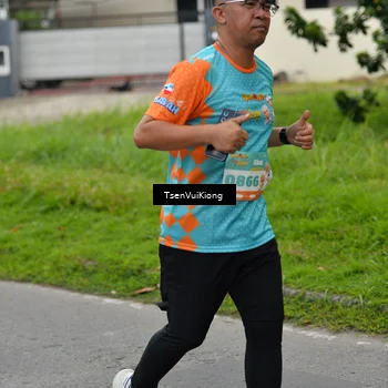 Runner Photo 8185401