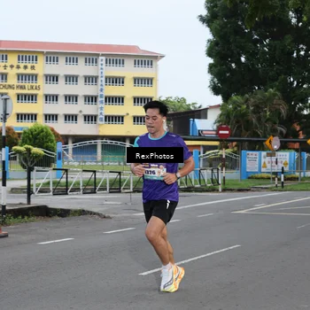 Runner Photo 8185422