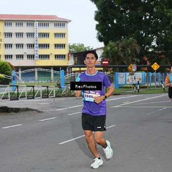 Runner Photo 8185469