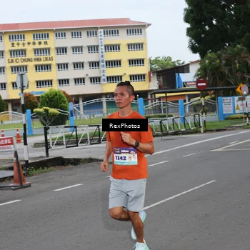 Runner Photo 8185670