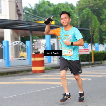 Runner Photo 8185909