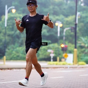 Runner Photo 8185949