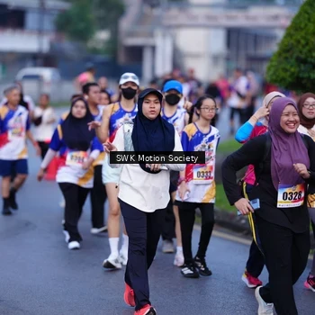 Runner Photo 8186019
