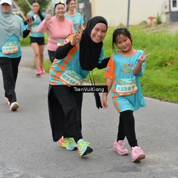 Runner Photo 8186025