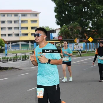 Runner Photo 8186028
