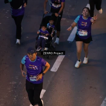 Runner Photo 8186076