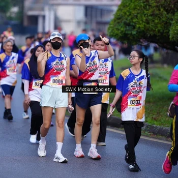 Runner Photo 8186078